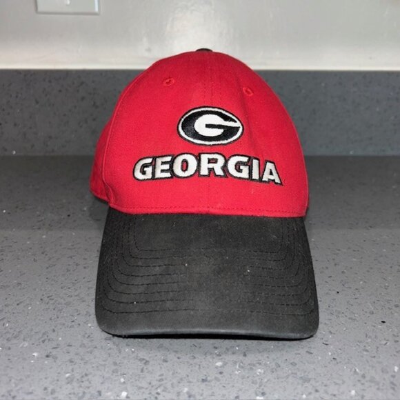 Fan Favorite University of Georgia Bulldogs Hat Cap Red Strapback Adjustable - Picture 1 of 7